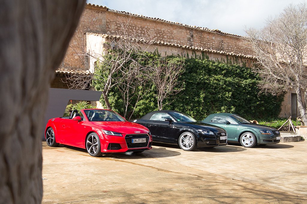 Audi sets to thrill with its new TT and TTS Roadster