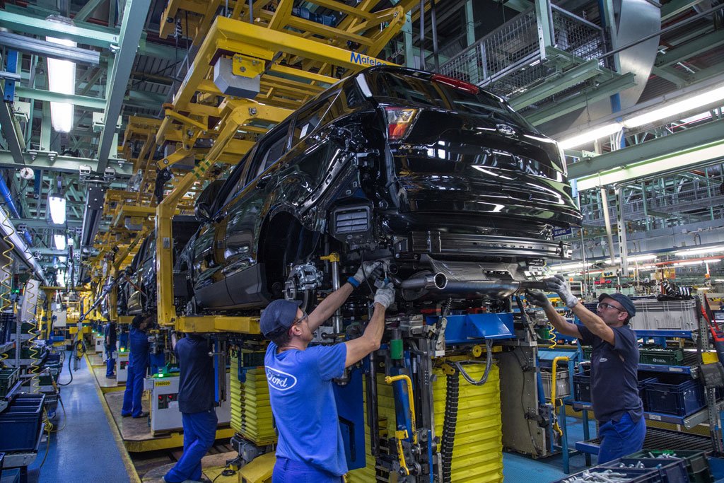 Ford to invest S$1.2 billion to build the next generation Kuga in Valencia