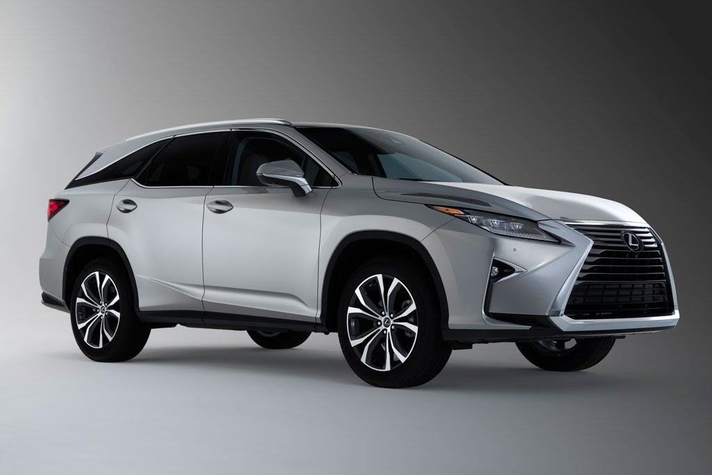 Lexus puts luxury lineup at the North American International Auto Show