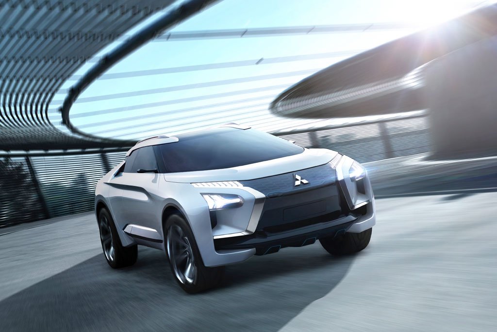 Double premiere for Mitsubishi in Geneva
