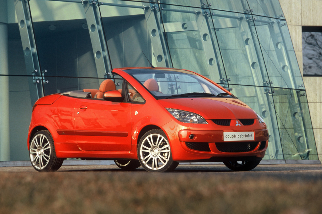 Summer launch for the Mitsubishi Colt Cabriolet - Sgcarmart