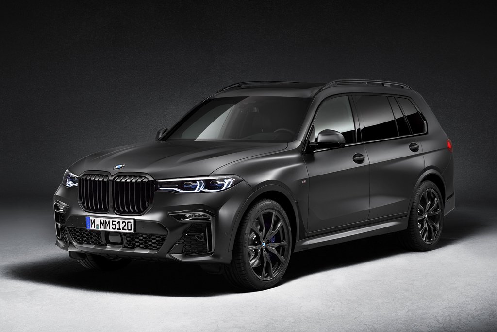 BMW reveals the X7 Dark Shadow Edition