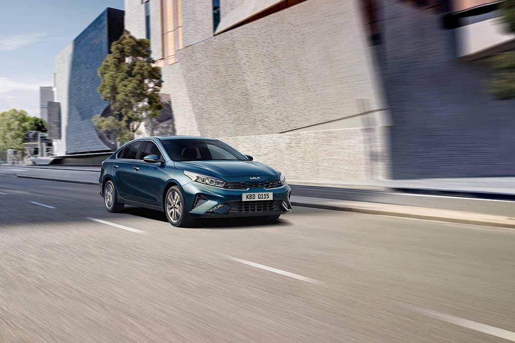 Kia unveils the new Cerato along with new brand logo
