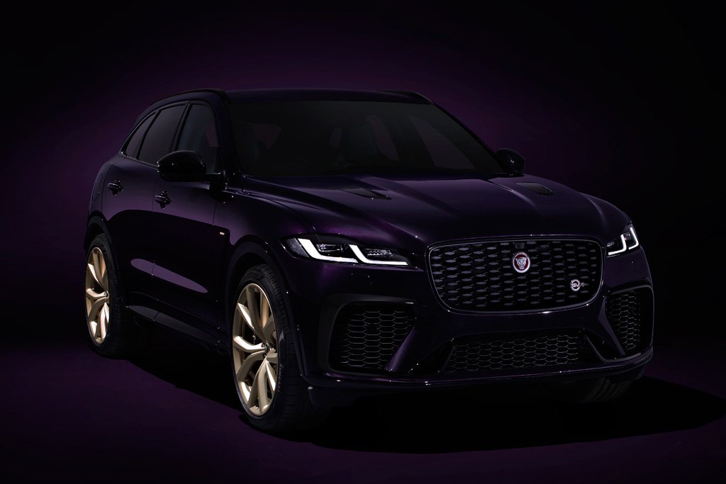 Jaguar unveils the F-PACE SVR Edition 1988