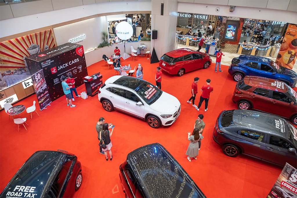 Save on a new car (and petrol) with these fuel-sipping models at the Sgcarmart Trusted Brand Showcase - Jack Cars at Bedok Mall