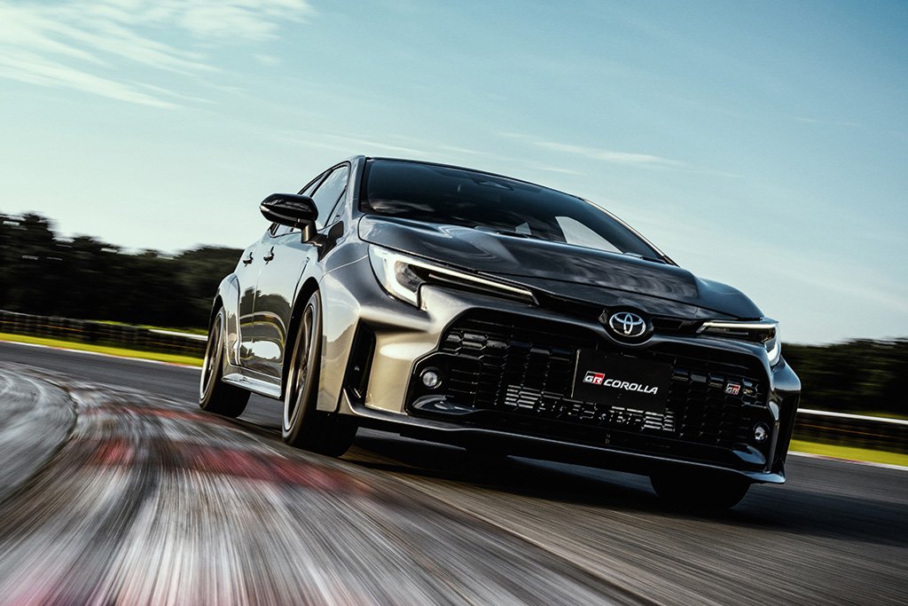 Toyota launches GR Corolla sales efforts with lotteries in Japan