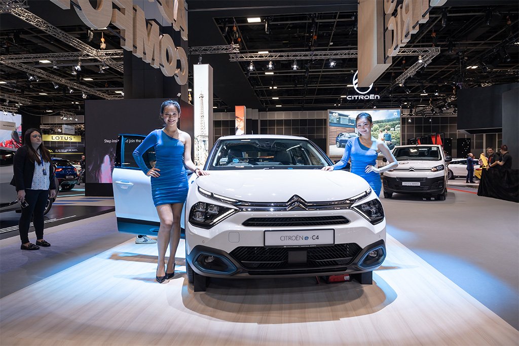 Citroen has launched its first ever passenger BEV, the e-C4, in Singapore