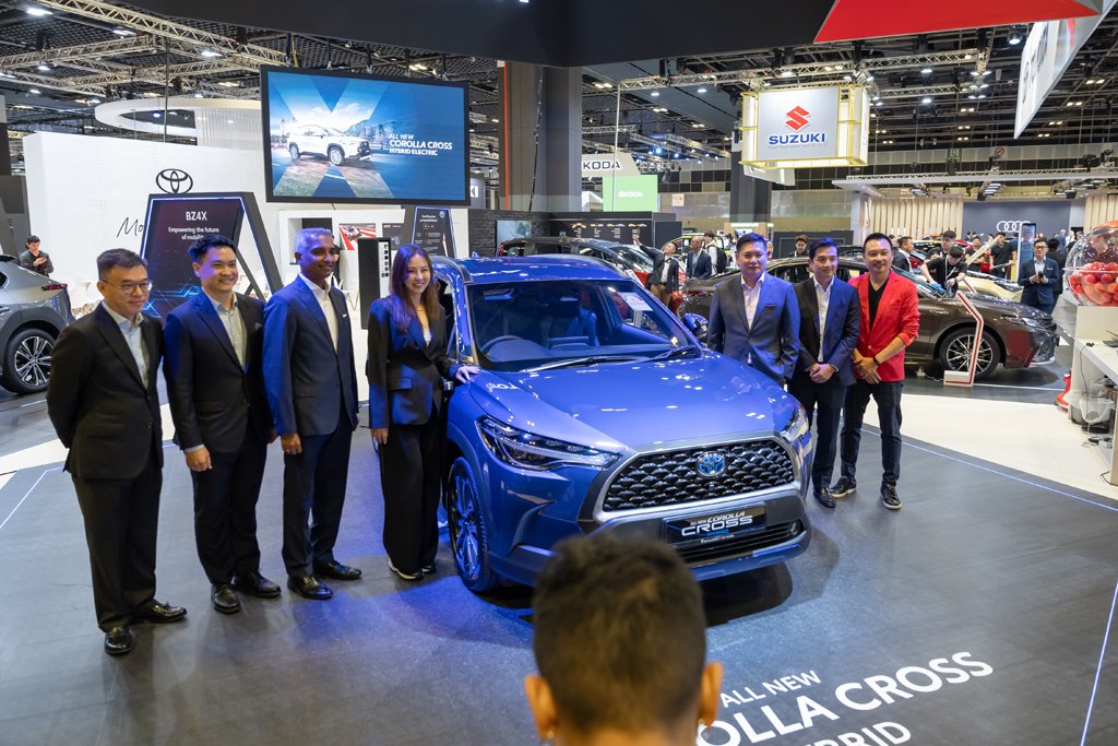Toyota GR 86 and Corolla Cross Hybrid arrive in Singapore