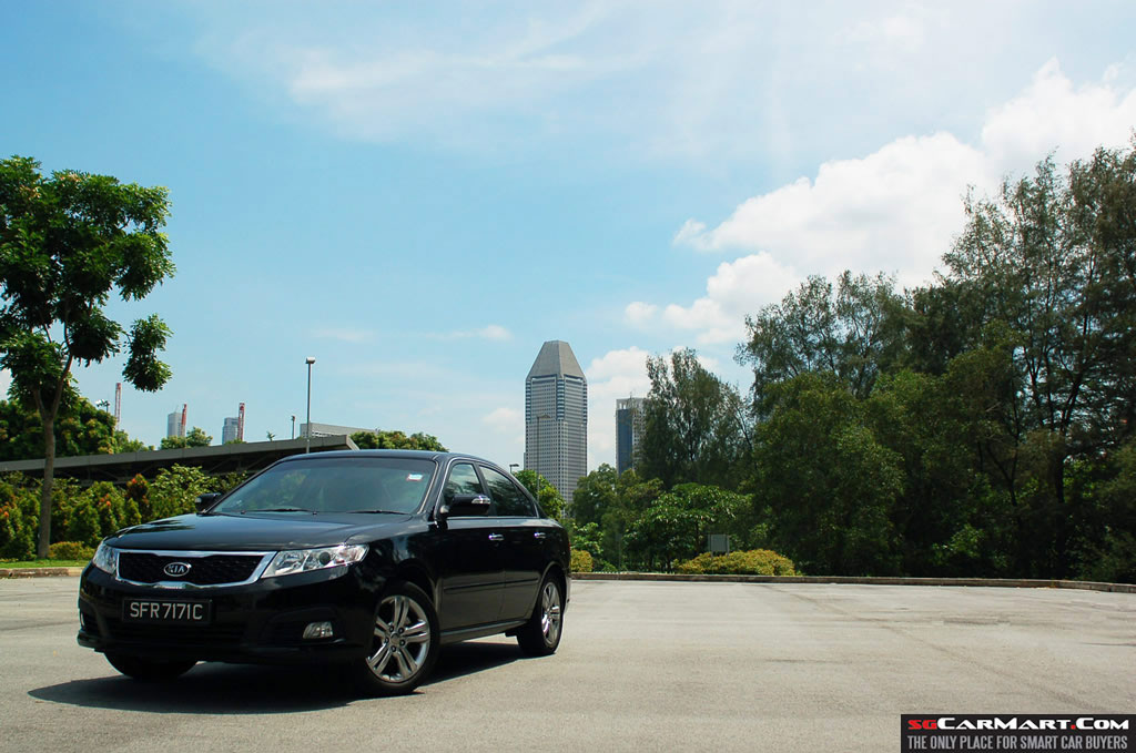 Kia Magentis 2.0 (A) Review