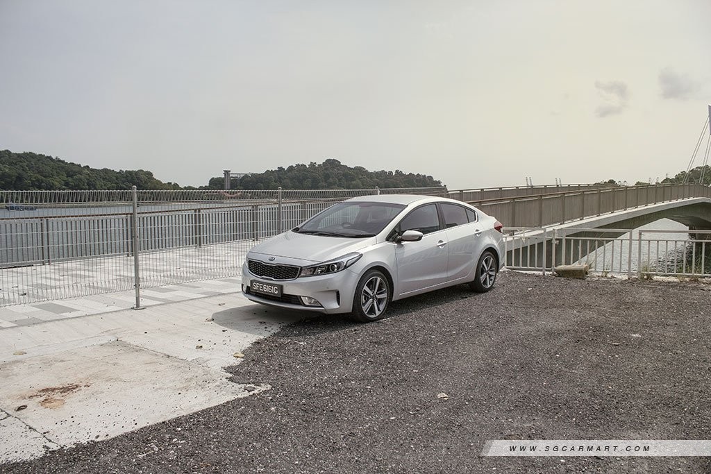 Kia Forte K3 1.6 SX (A) Review