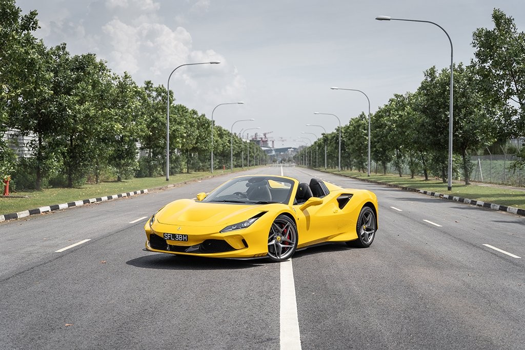 Ferrari F8 Spider 3.9 V8 (A) Review
