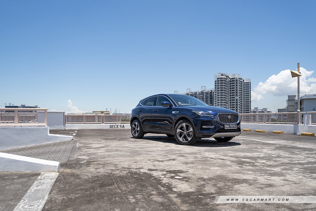 Jaguar E-PACE Mild Hybrid 1.5 SE (A) Facelift Review