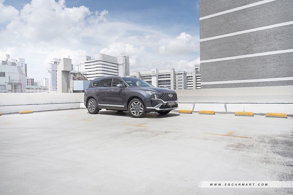 Hyundai Santa Fe Hybrid 1.6 Turbo 7-Seater Sunroof (A) Facelift Review