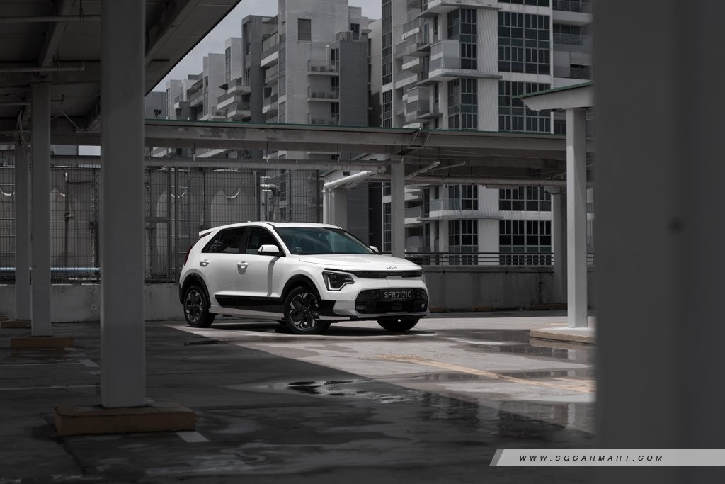Kia Niro Electric 64.8 kWh (A) Review