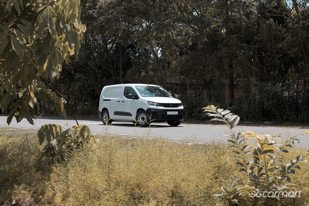 Peugeot e-Partner Electric Review