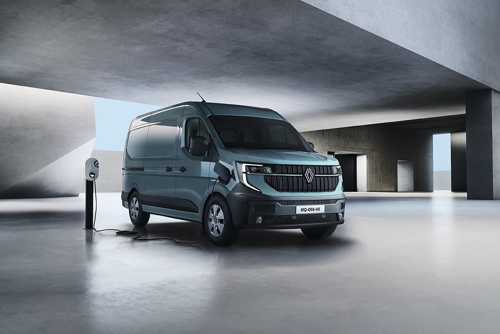 Renault reveals new Master commercial vehicle