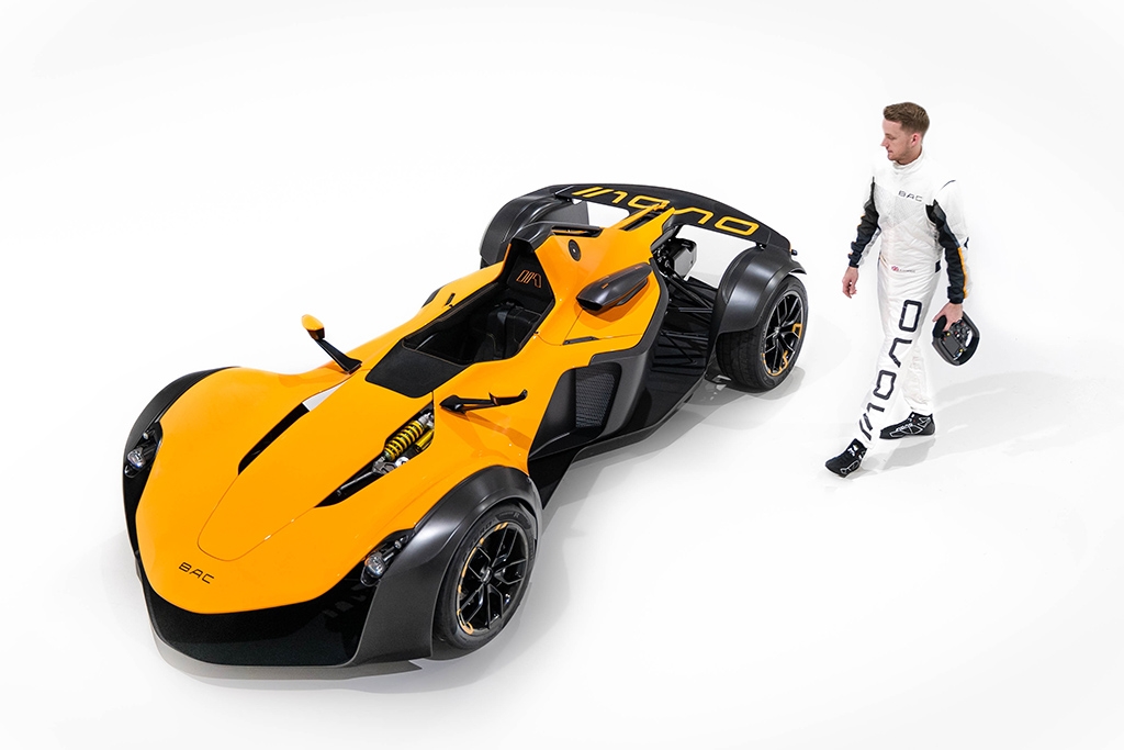 BAC and Sabelt launch new line of motorsport wearables