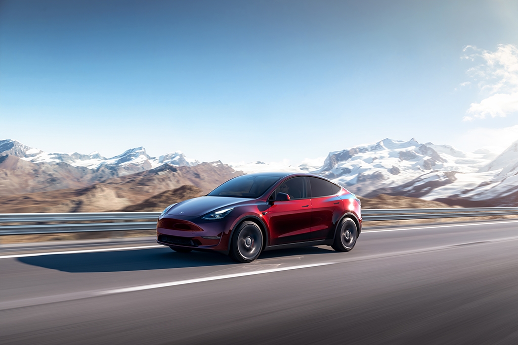 Tesla Singapore brings down retail price for the Model Y - Sgcarmart