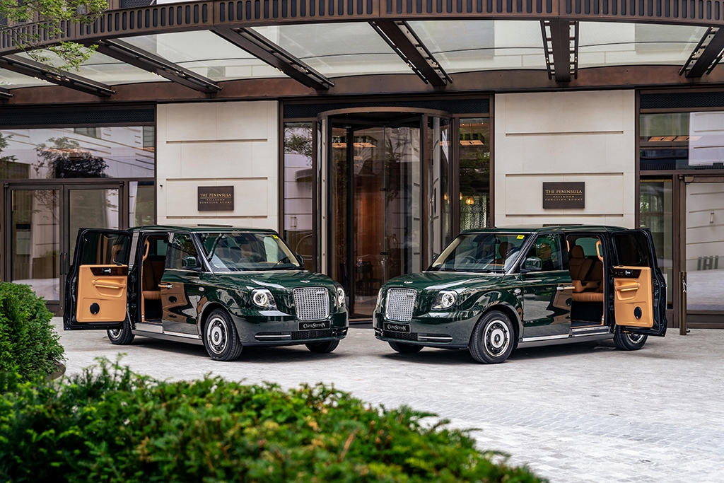 Clive Sutton supplies two TX taxis to Peninsula London