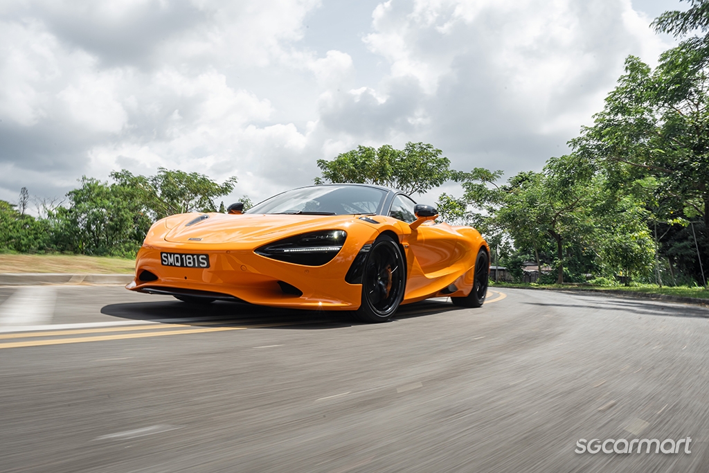 McLaren 750S Coupe Review