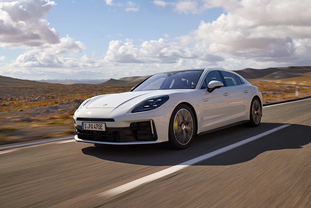 Porsche reveals new plug-in hybrid Panamera variants