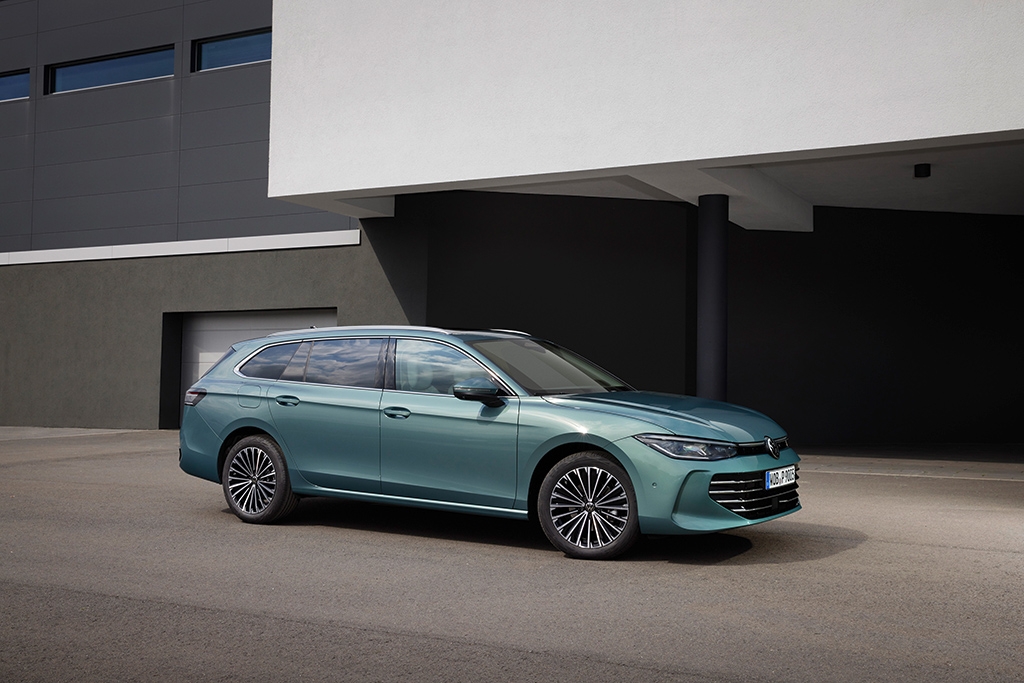 Volkswagen Passat nets five star safety rating