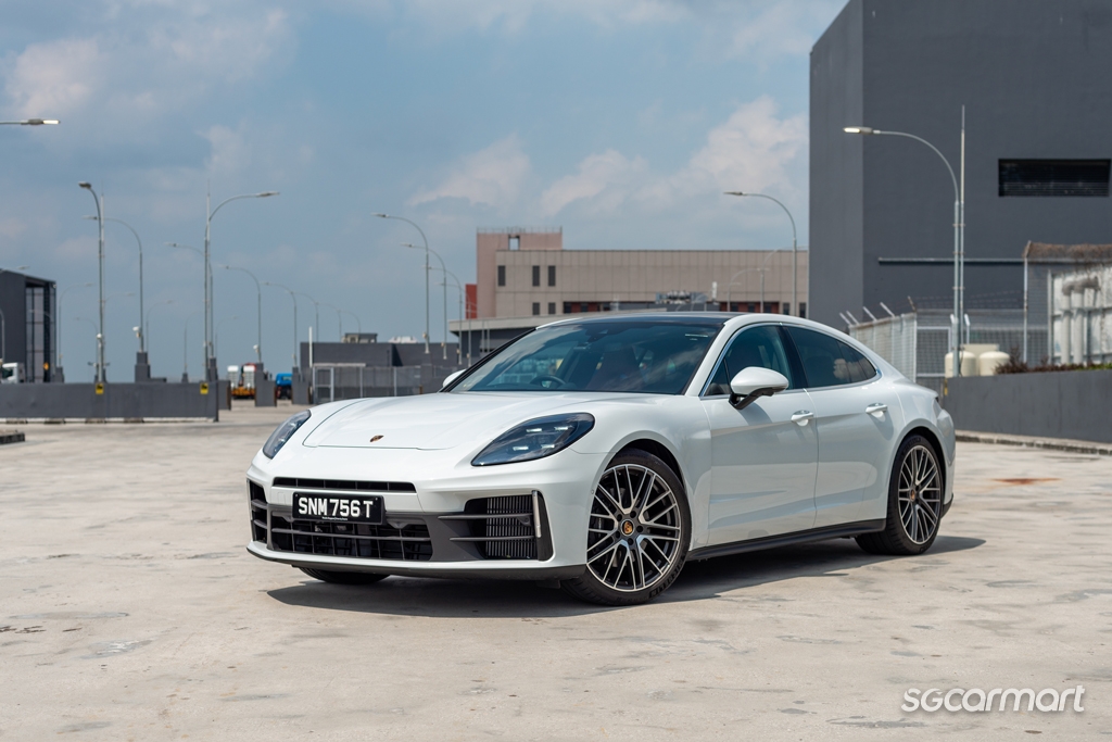 Porsche Panamera Review