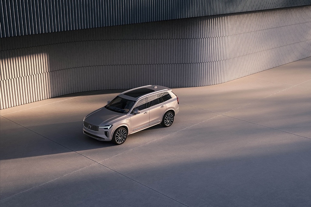 Volvo XC90 gets new update