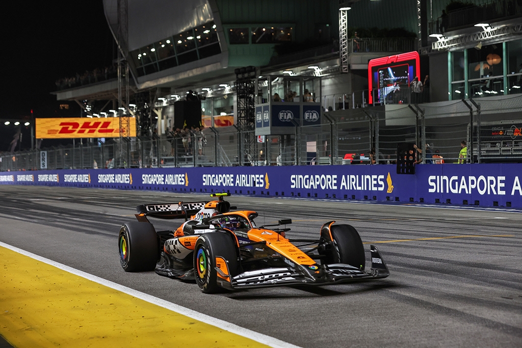 Norris dominant at uncharacteristically-calm Singapore GP