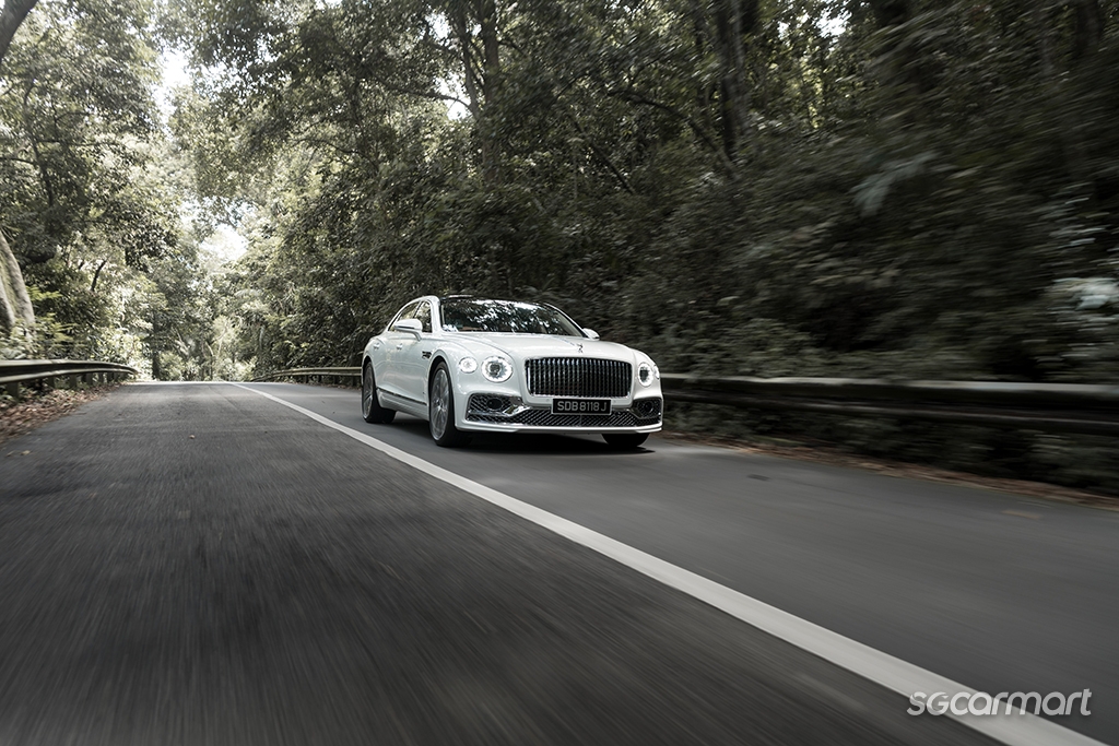 Bentley Flying Spur Azure 4.0 V8 Review
