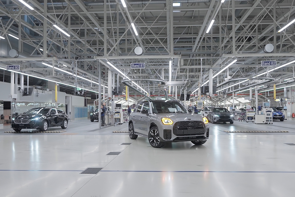 BMW enables automated driving for producing new vehicles