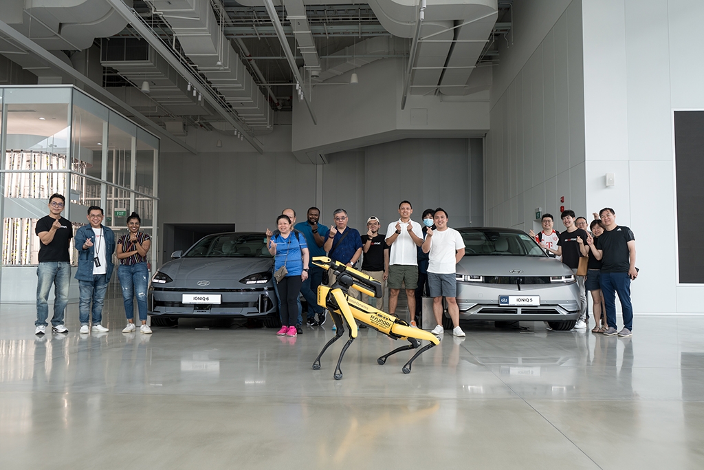 Sgcarmart goes on an adventure! - Sgcarmart