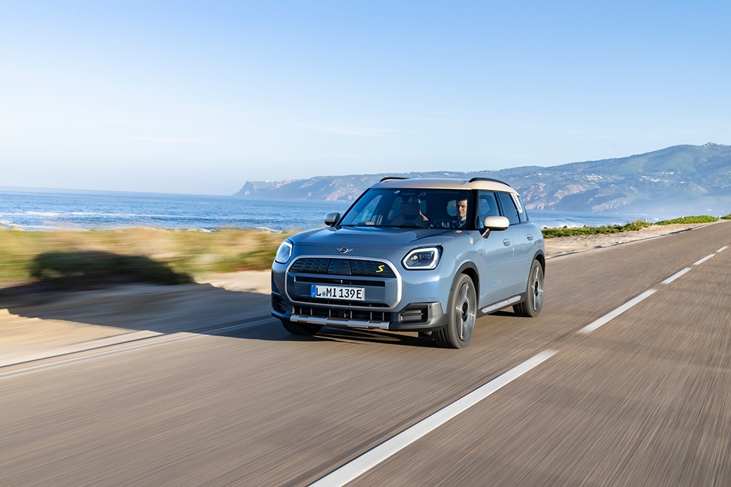 Mini Countryman Scores Five Star Euro Ncap Rating Sgcarmart