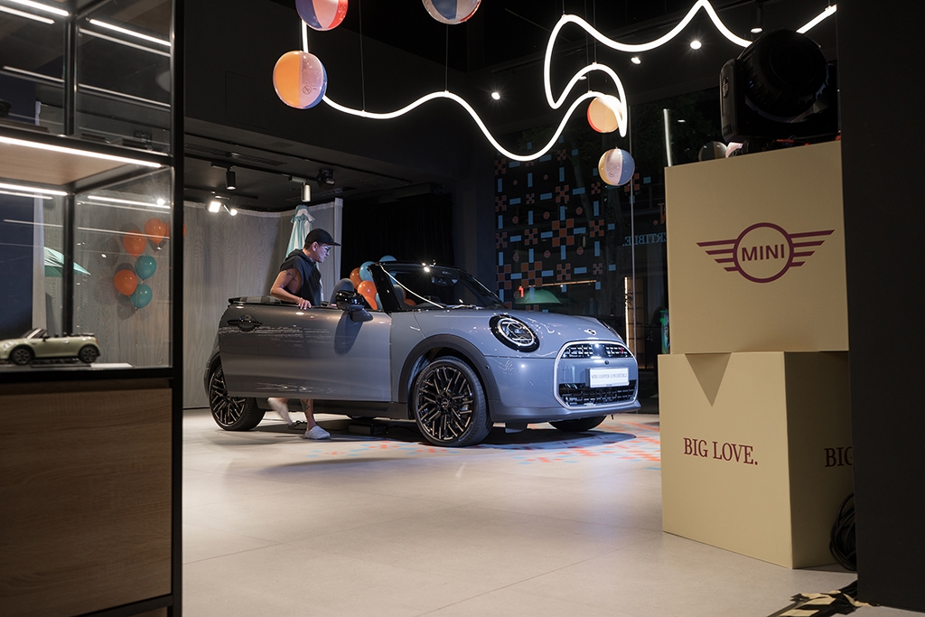 MINI Convertible launched in Singapore
