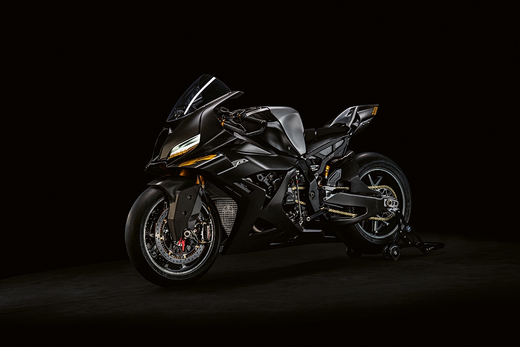 BMW Motorrad presents a glimpse of the future for RR models