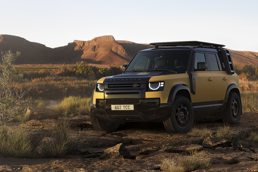 New Land Rover model kickstarts Defender Trophy competition