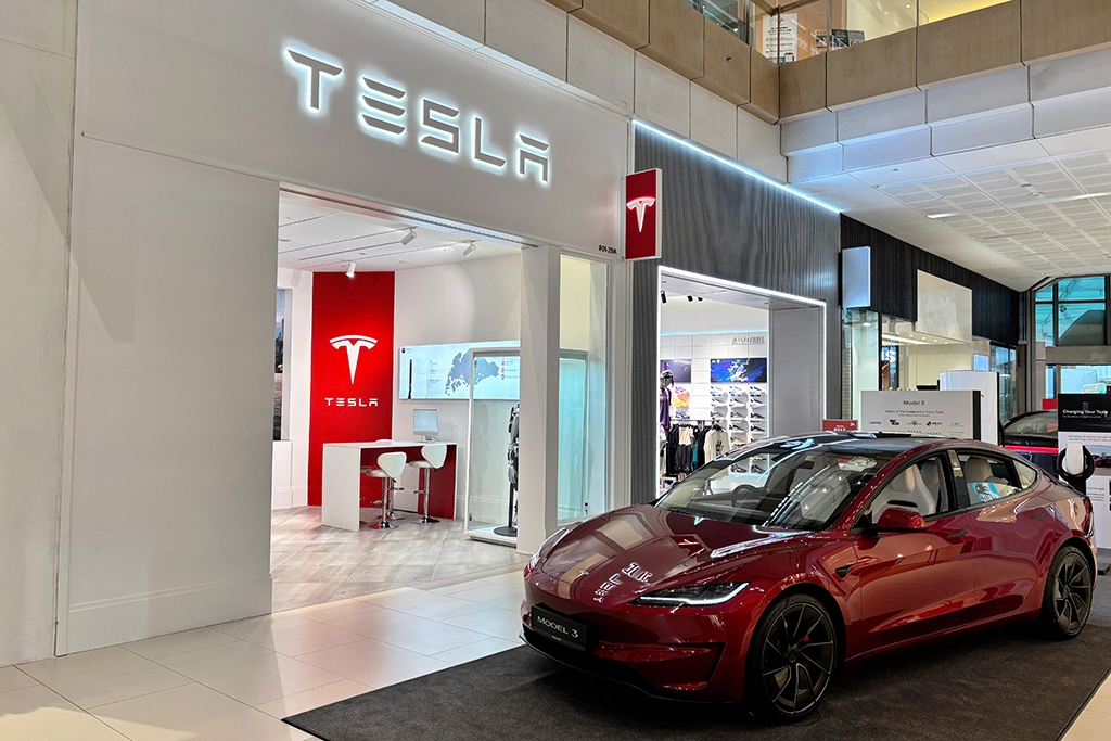Tesla Singapore launches new experience location at Westgate