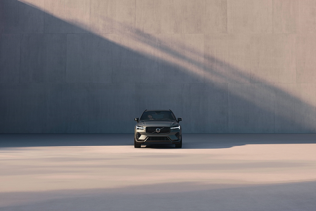 Volvo Singapore gets two new XC60 SUV variants