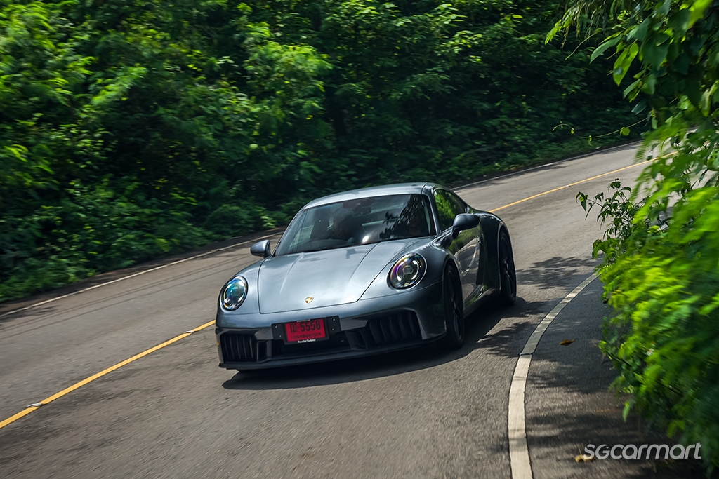 Porsche 911 Carrera GTS First Drive Review