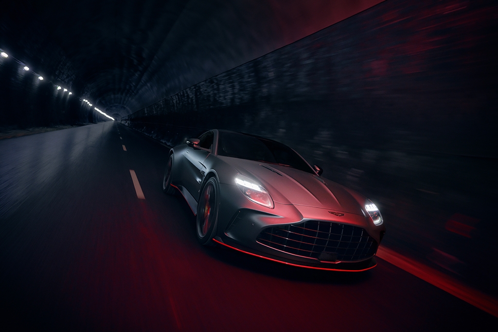 Aston Martin welcomes new performance-focused Vantage S
