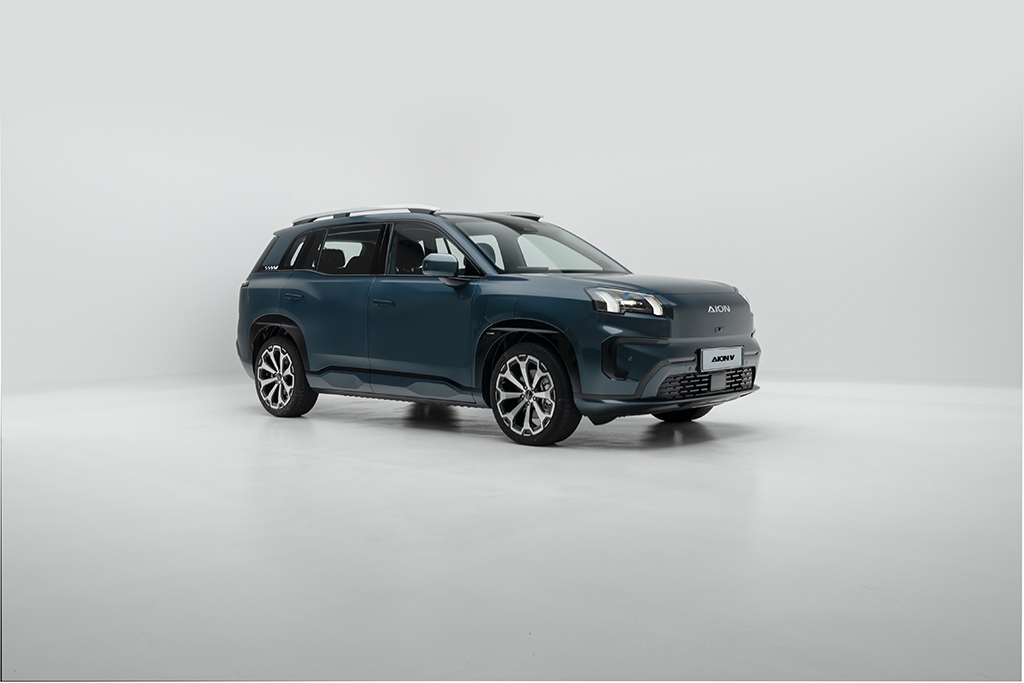 GAC Aion Singapore launches new Premium variant of Aion V