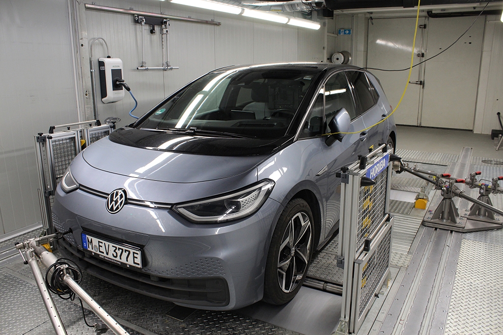 Volkswagen ID.3's battery impresses in endurance test