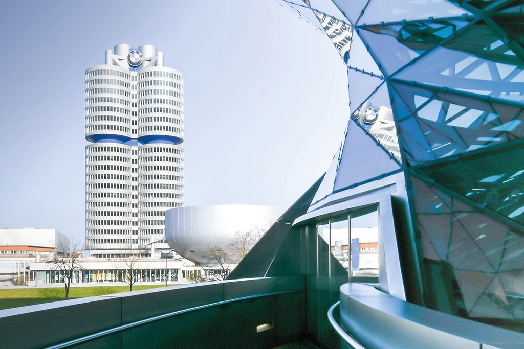 BMW Group Asia ends first half of 2025 on a strong note - Sgcarmart