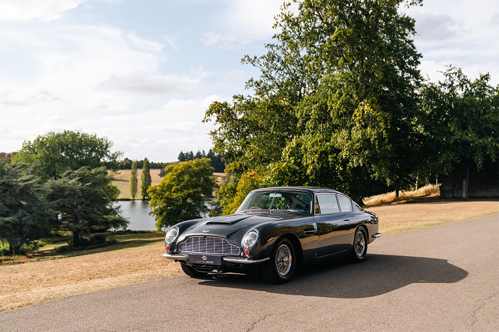 Electrogenic converts Aston Martin DB6 to electric power