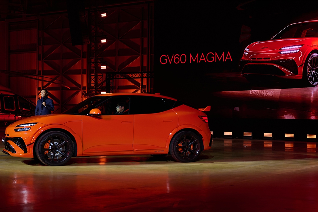 A first look at the Genesis GV60 Magma