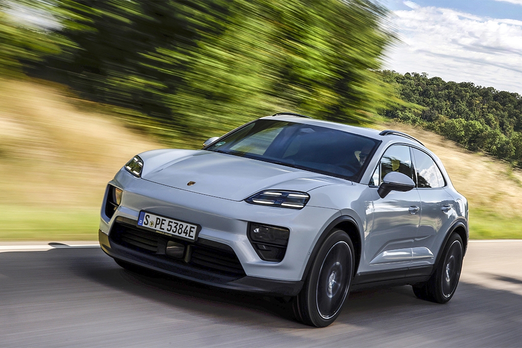 Porsche packs more into the electric Macan