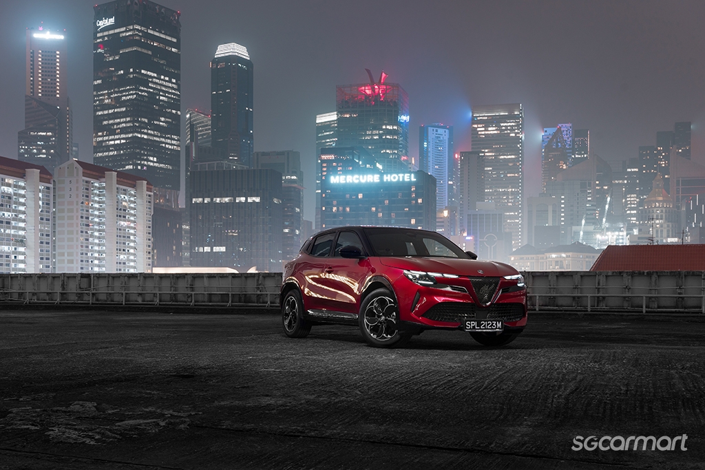 Alfa Romeo Junior Electric Review