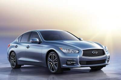 First Infiniti Q50 rolls off Tochigi production line