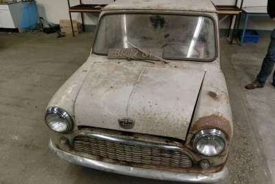 Restoring the first ever built Mini