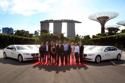 BMW 7 Series as the official limousine for Social Star Awards Singapore
